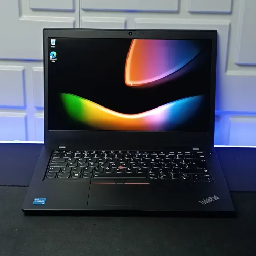 Notebook Lenovo ThinkPad T14 2 Gen - i5 11th Gen - SSD Nvmie - 8GB RAM - Tela 14" FHD LED