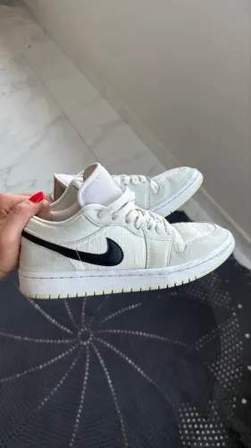 Tenis Air Jordan 1 Low SE Light Olive ORIGINAL