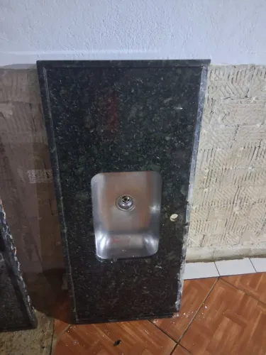 Pia de mármore de cozinha