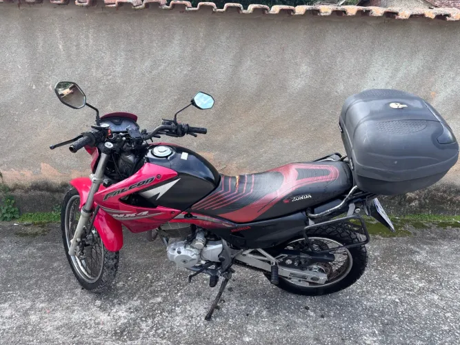 Honda NX 4 Falcon 400 2004
