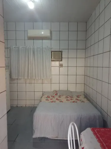 Aluguel de quarto mobiliado 