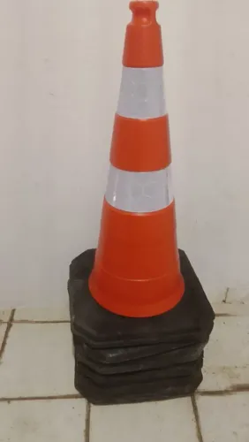R$80 Cones grandes