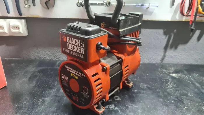 Compressor Ar direto Black & Decker IC500