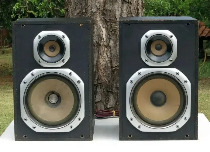 Caixas Acústicas Toshiba SS 2032