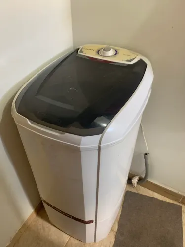 Vendo tanquinho Colormaq 10 kg! ? Funcionando perfeitamente e em ótimo estado