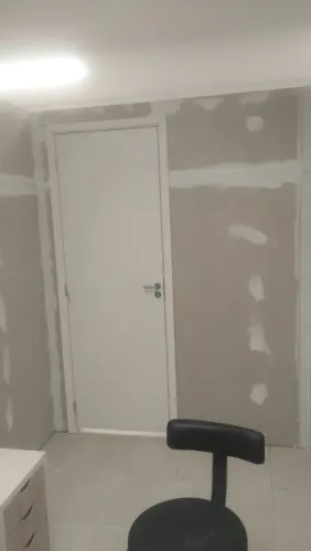 Gesso cola isopor promoção 20$.Roda teto $15Trabalho em todo D.f.Gesso drywall 