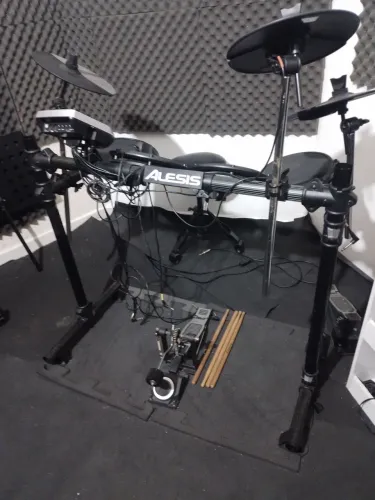 Bateria dm7 Alessis Eletrônica