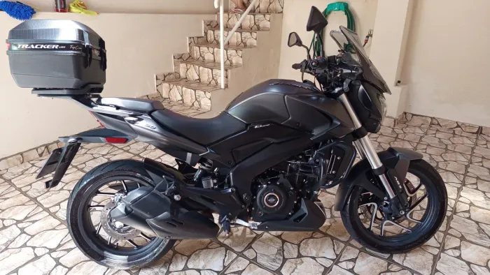 Dominar 400cc troco por moto menor 