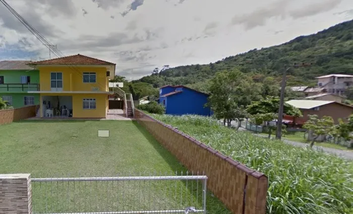 Linda Pousada na Fortaleza da Barra da Lagoa