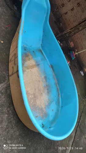 Piscina com escada