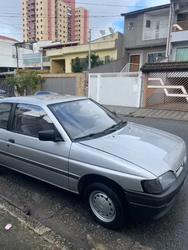 Ford Escort GL 1.6i / 1.6 (álcool) 1995