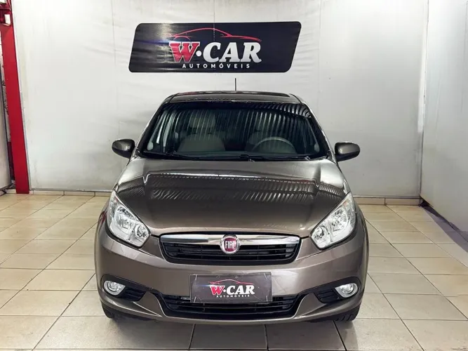 Fiat Grand Siena Essence 1.6 Flex 16V 2015