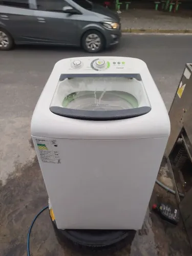 Máquina de Lavar 9kg