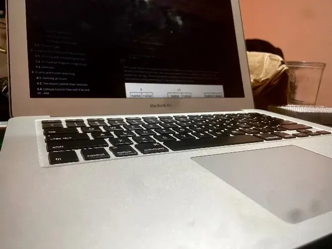 MacBook Air 2017 8GB SSD120
