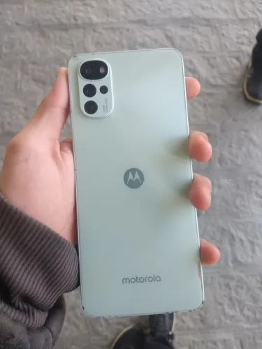 Celular g22 motorola troco por guitarras ou vendo