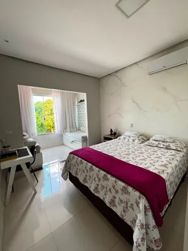 CASA AMPLA PARA ALUGUEL - R$ 4.000/MÊS