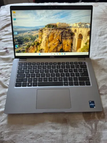 Notebook Dell Latitude 5440 i5 13gb 8gb 256ssd, garantia até dezembro de 2027