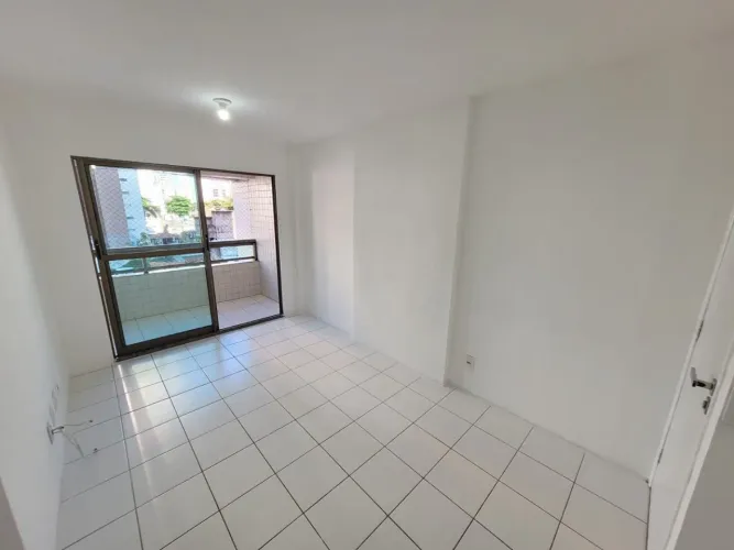 Apartamento com 3 dormitórios à venda, 61,74 m² por R$ 450.000 - Boa Viagem - Recife/PE