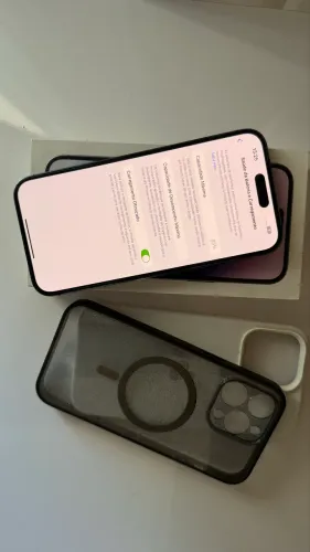 Vende iPhones 14 pro max 128 g