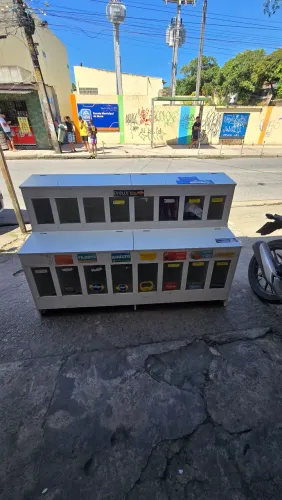 Venda de expositor de RAÇÕES
