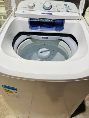 Máquina lavar roupas Eletrolux
