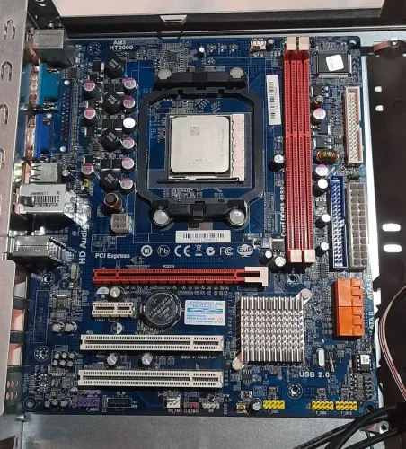 Placa mae ddr3 até 16gb. Com processador