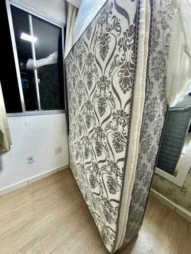 Colchão de Casal Padrão ? Excelente Estado / Qualidade Premium