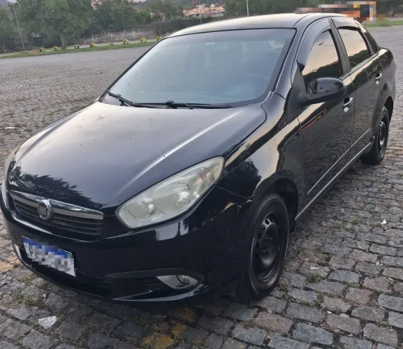 Fiat Grand Siena Attrac. 1.4 EVO F.flex 8V 2013