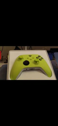 controle xbox series x eletric volt