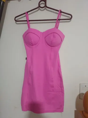 Vestido rosa Ousadia novo Sem uso