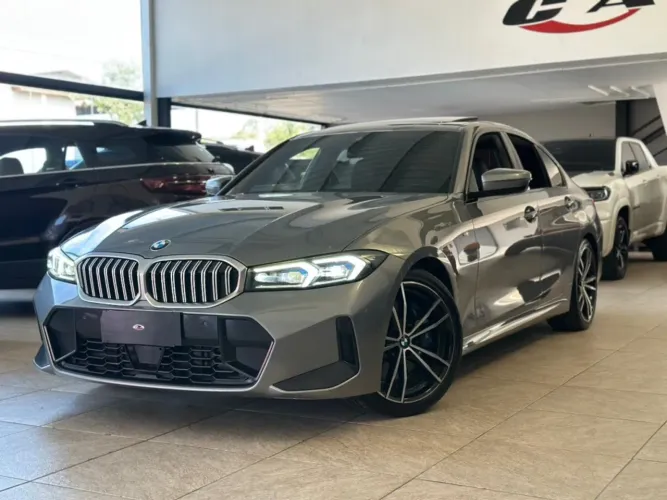 BMW 320I A 2.0 TB M Sport Activeflex 16V 4P 2023