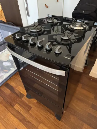 Fogão Electrolux Preto Experience (FE4CP)