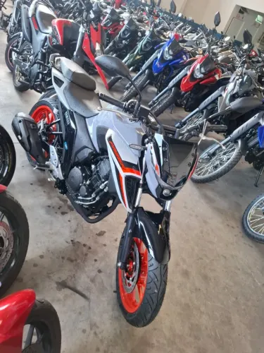 Yamaha FZ25 2026 0km