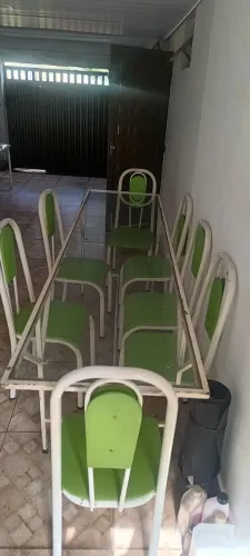 MESA DE FERRO MACIÇO COM VIDRO
