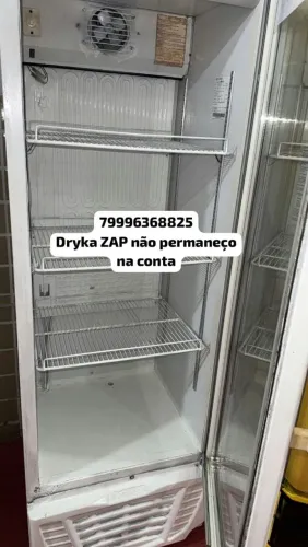 Expositor vertical auto serviço top