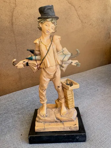 Escultura de resina italiana