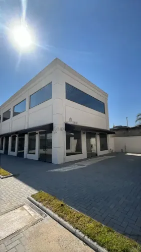 Galeria para aluguel possui 44 metros quadrados