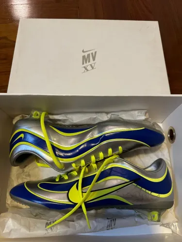 Nike Mercurial "R9 15TH ANNIVERSARY"