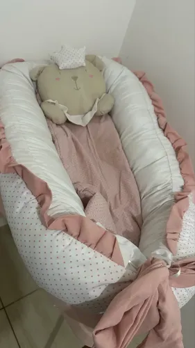 Ninho de bebê menina