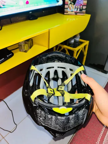 Capacete specialized 