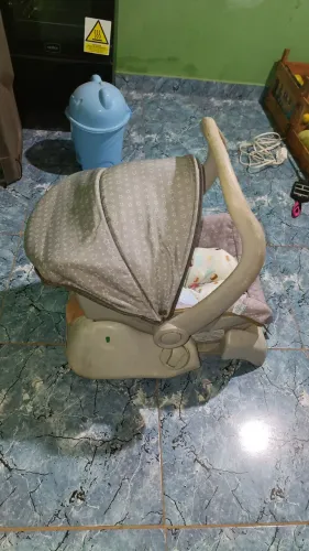 Vendo bebê conforto