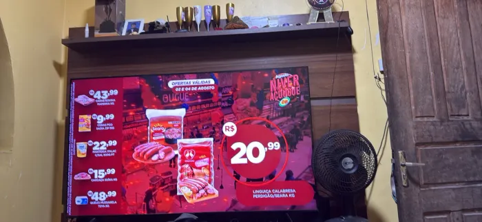 TV de 65 polegadas