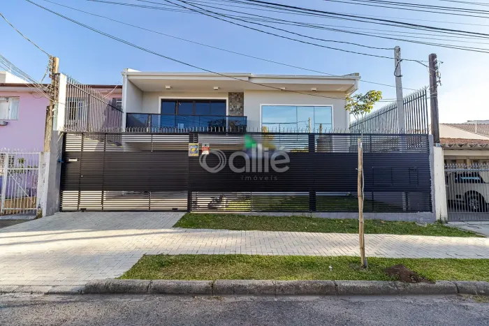 Casa com 4 Quartos para alugar, 510m² - Jardim Botânico