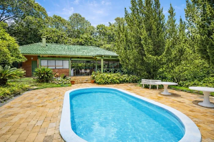 Chácara com casa sede, Chalé Para Hospedes, Piscina Aquecida, Imbuial, Colombo.