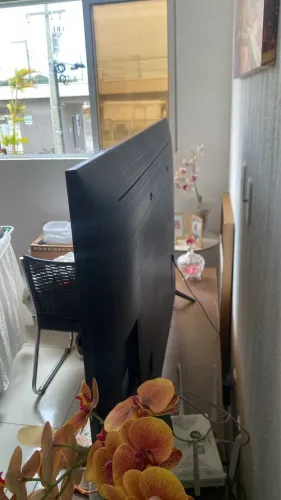 SMART TV 60 polegadas! Em ótimas condições, nenhuma peça trocada, toda original 