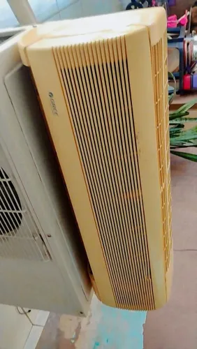 Ar condicionado 12000 BTUs funcionando perfeitamente