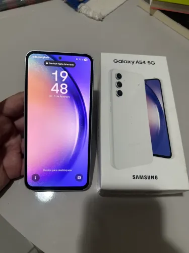Samsung Galaxy A54 5G / 256gb 8gb RAM