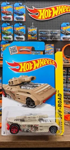 Carrinho Hot Wheels - Invaders - coleção 2013