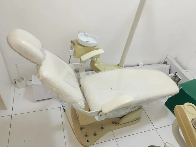 Cadeira odontológica com Mocho