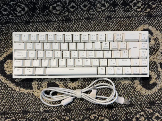 Teclado Mecânico Husky Hailstorm 65% - Branco (LEIA)